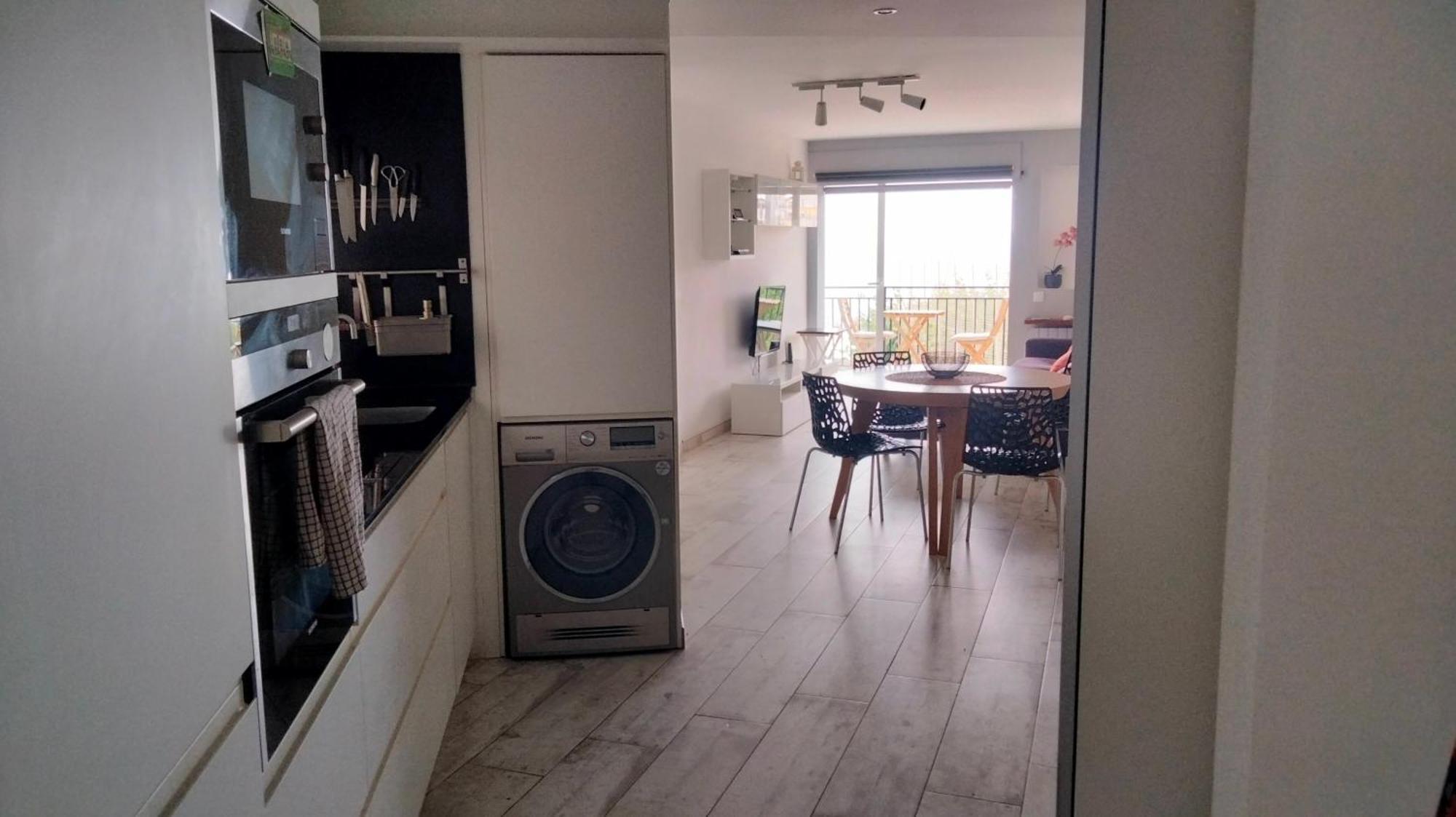 Beachfront Apartment With Private Parking Sant Pol De Mar Exteriör bild